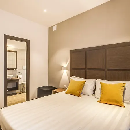 בית הארחה House Garden רומא